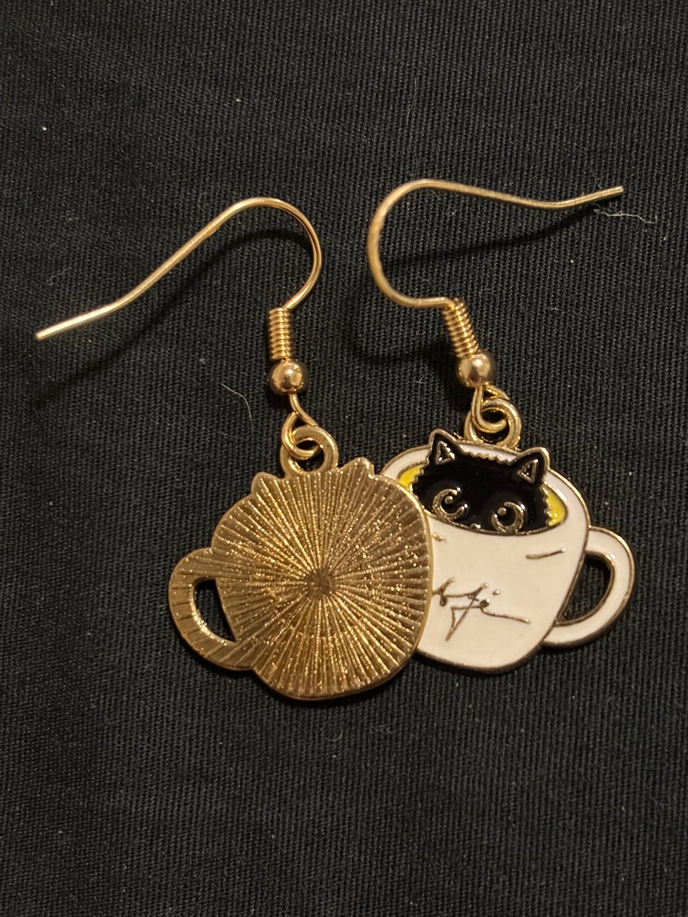 Black Cat in Coffee Cup Enamel Earrings - White & Gold - Picture 5 of 5